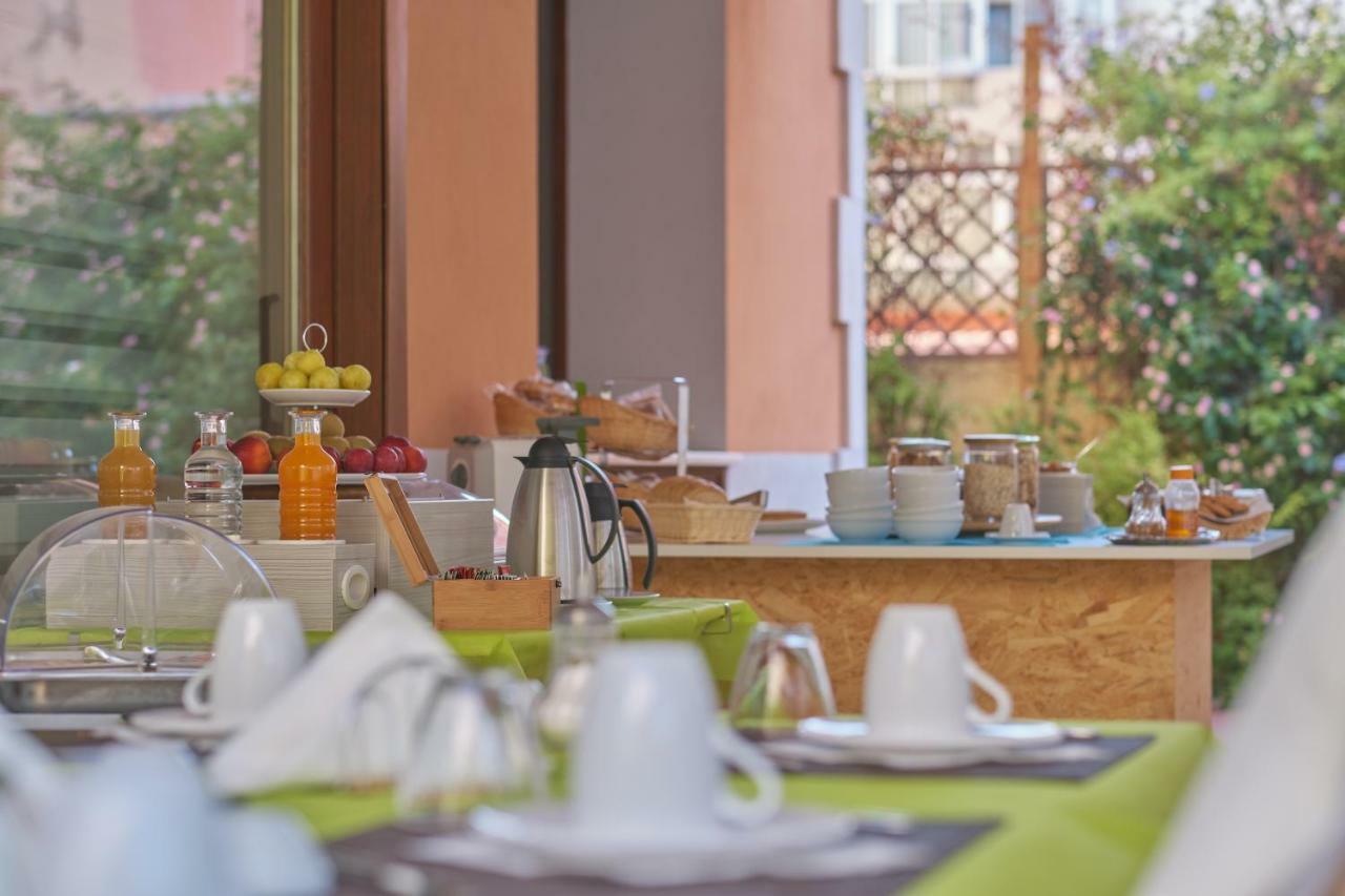 Guesthouse Libeticus Cagliari Bagian luar foto